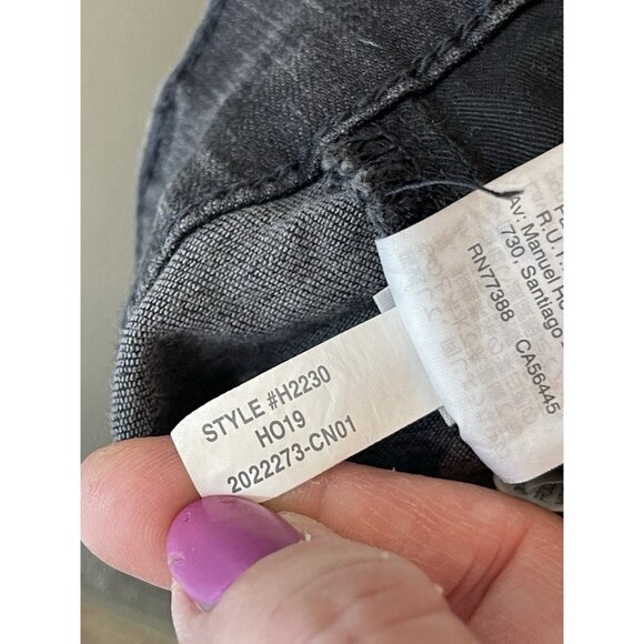 Madewell 9” Mid Rise Skinny Jeans In Black Sea Wash Ripped Knee Edition - Picture 10 of 10